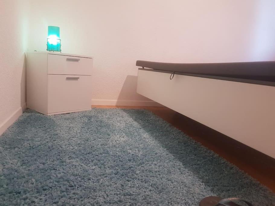 Cheerful Villa With Fireplace, Bath-Tub And Garden Noville Buitenkant foto